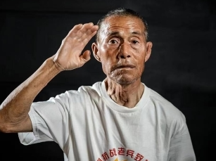 这片土地，我曾守护过 ——98岁抗战老兵重返湘西战场